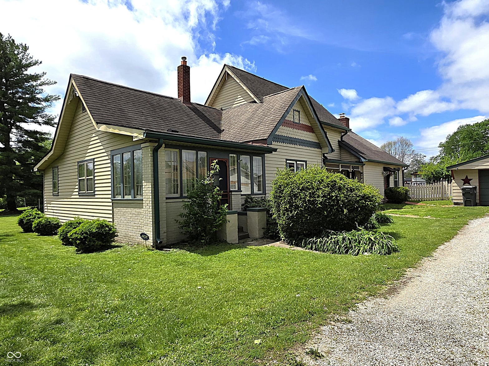 Photo of 6908 Mendenhall Road, Indianapolis, IN