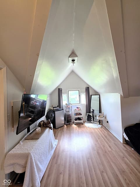 Photo of 6908 Mendenhall Road, Indianapolis, IN