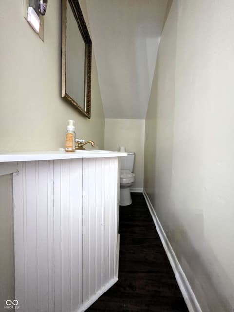 Photo of 6908 Mendenhall Road, Indianapolis, IN