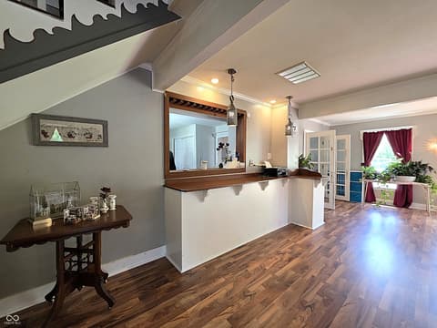 Photo of 6908 Mendenhall Road, Indianapolis, IN