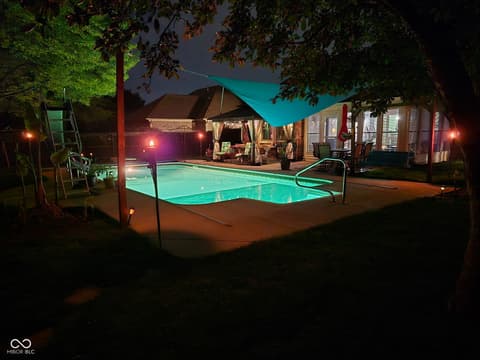 Photo of 231 Meadowview Lane, Greenwood, IN