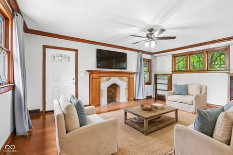 Living room at 20 E Pleasant Run Parkway North Drive, Indianapolis, IN