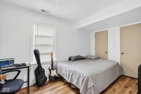 Photo of 560 Manhattan Avenue, Indianapolis, IN