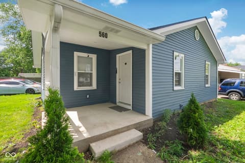 Photo of 560 Manhattan Avenue, Indianapolis, IN