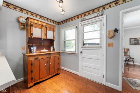 Photo of 337 E Johnson Street, Morristown, IN