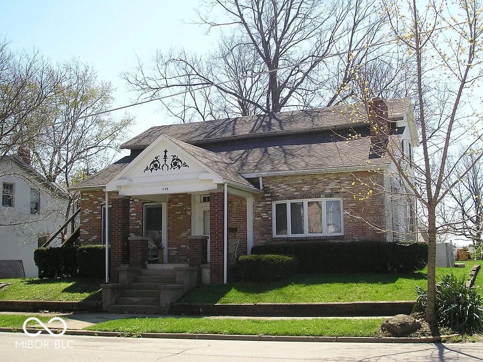 Photo of 118 S 3rd Street, Cambridge City, IN