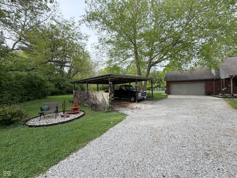 Photo of 9236 Crawfordsville Road, Indianapolis, IN