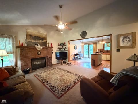 Photo of 9236 Crawfordsville Road, Indianapolis, IN