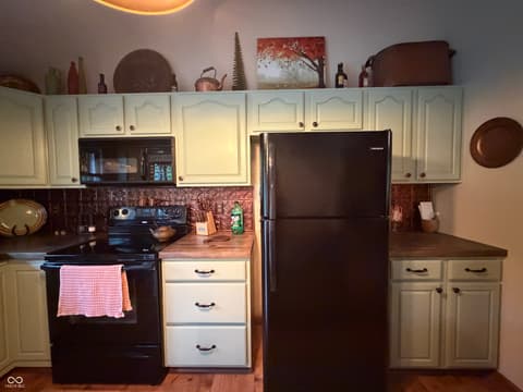 Photo of 9236 Crawfordsville Road, Indianapolis, IN