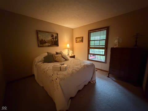 Photo of 9236 Crawfordsville Road, Indianapolis, IN