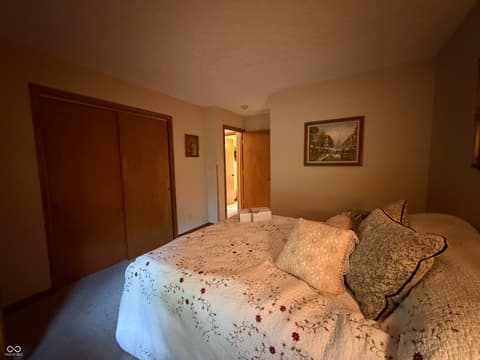 Photo of 9236 Crawfordsville Road, Indianapolis, IN