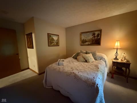 Photo of 9236 Crawfordsville Road, Indianapolis, IN