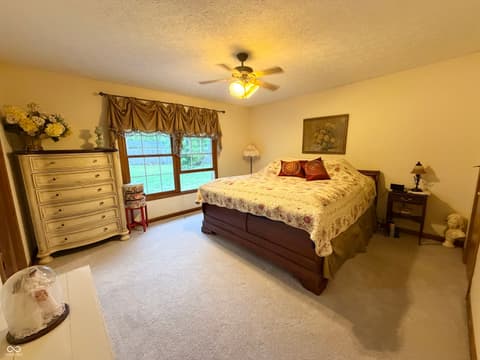 Photo of 9236 Crawfordsville Road, Indianapolis, IN