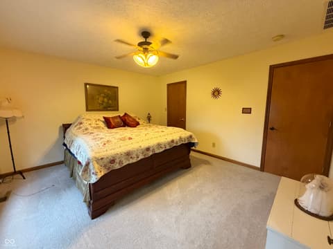 Photo of 9236 Crawfordsville Road, Indianapolis, IN