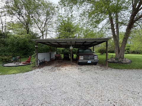 Photo of 9236 Crawfordsville Road, Indianapolis, IN