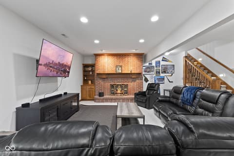 Photo of 1462 Eagle Trace Court, Greenwood, IN