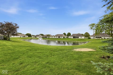 Photo of 2039 Flamingo Way, Franklin, IN