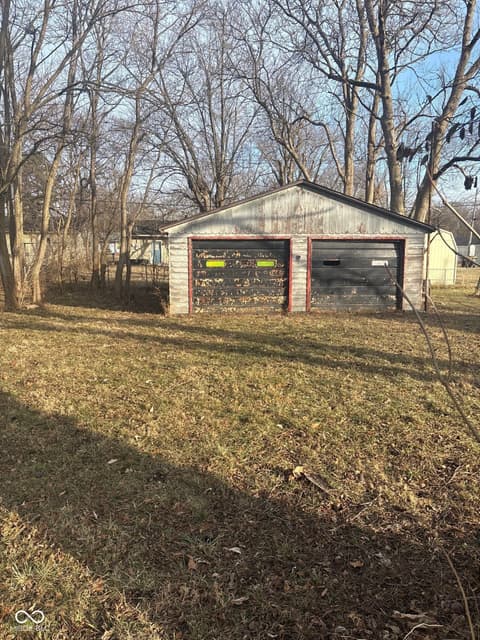 Out Buildings — 1324 Indiana Avenue, Anderson, IN