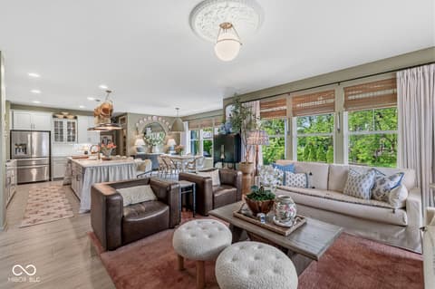 Family room at 10206 Galileo Drive, Fishers, IN