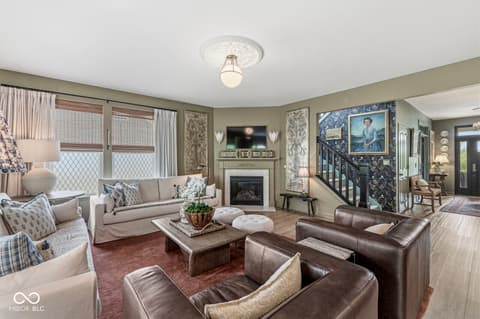 Living room at 10206 Galileo Drive, Fishers, IN