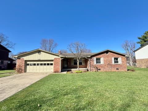 Photo of 768 Leisure Lane, Greenwood, IN