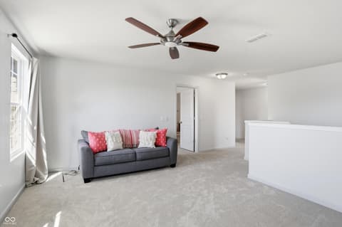 Bonus room at 14680 Hinton Drive, Fishers, IN