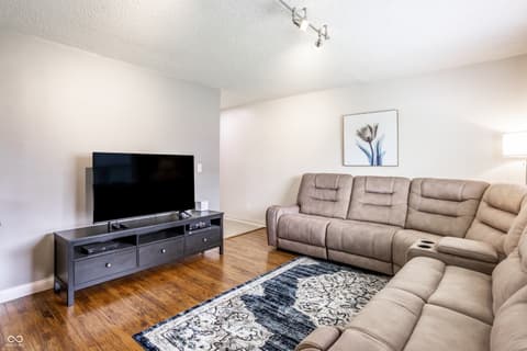 Photo of 745 N Madison Street, Fortville, IN