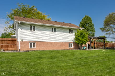 Photo of 745 N Madison Street, Fortville, IN