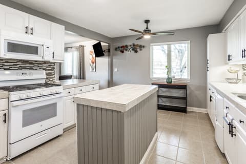 Photo of 745 N Madison Street, Fortville, IN