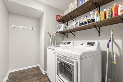 Photo of 5727 Brookstone Drive, Indianapolis, IN