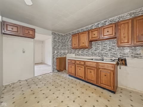 Photo of 3847 N Vinewood Avenue, Indianapolis, IN