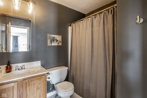 Photo of 419 Grabill Drive, Westfield, IN