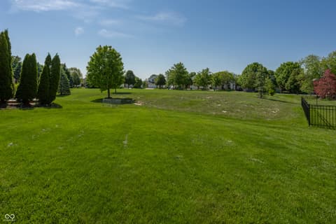 Photo of 419 Grabill Drive, Westfield, IN