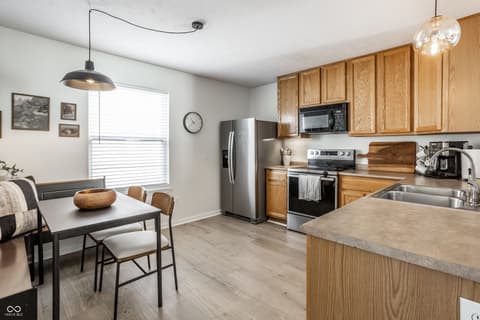 Photo of 419 Grabill Drive, Westfield, IN