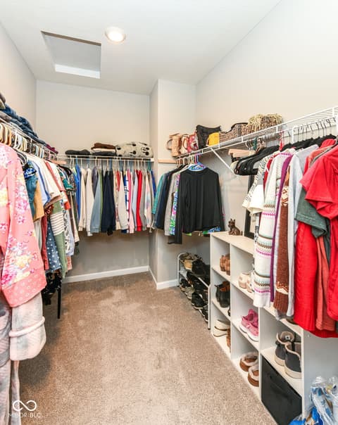 Walk In Closets — 7209 Parkstay Lane, Camby, IN