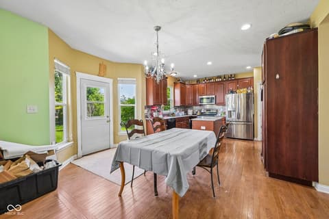 Dining room at 511 Georgetown Road, Greenwood, IN
