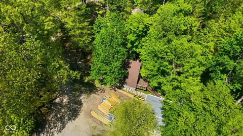 Photo of 6425 Robin Drive, Nineveh, IN