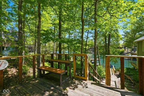 Photo of 6425 Robin Drive, Nineveh, IN