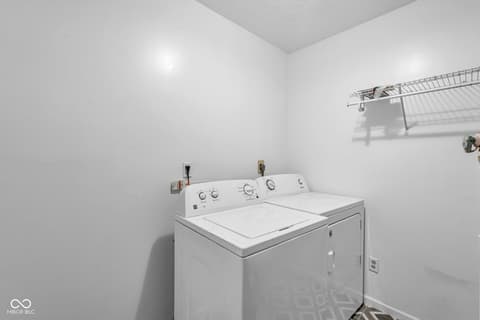 Laundry room at 33 Cottonwood Court, Greencastle, IN