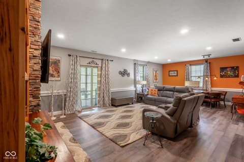 Photo of 151 Hilltop Lane, Nashville, IN