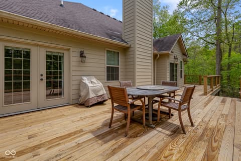 Photo of 151 Hilltop Lane, Nashville, IN