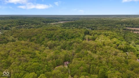 Photo of 151 Hilltop Lane, Nashville, IN