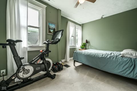 Photo of 1420 Woodlawn Avenue, Indianapolis, IN