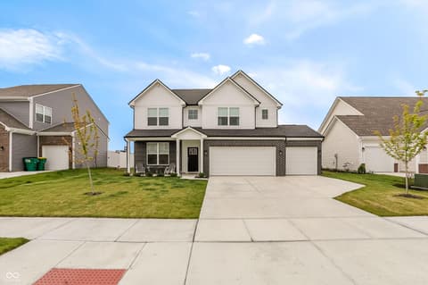 Photo of 1261 Pegasus Drive, Franklin, IN