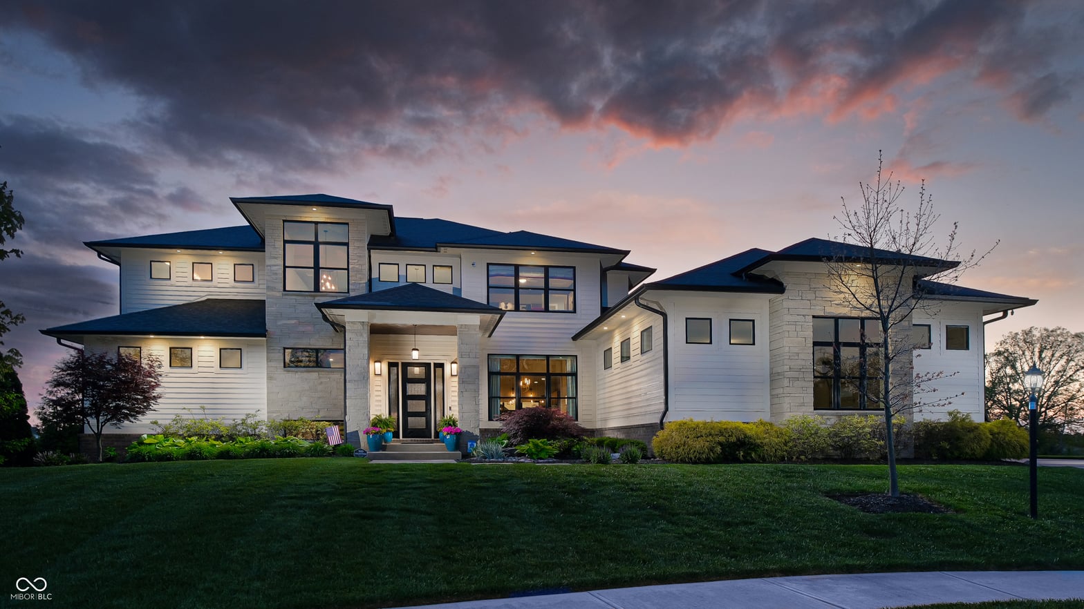 Photo of 18508 Idlewind Court, Westfield, IN