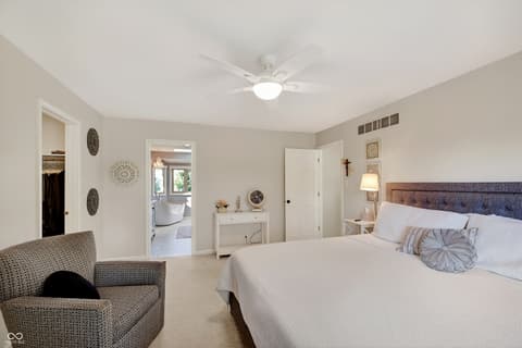 Photo of 1426 Stonemill Circle S, Carmel, IN