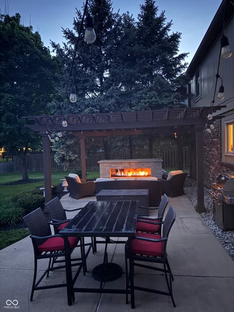 Photo of 1426 Stonemill Circle S, Carmel, IN