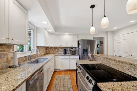 Photo of 1426 Stonemill Circle S, Carmel, IN
