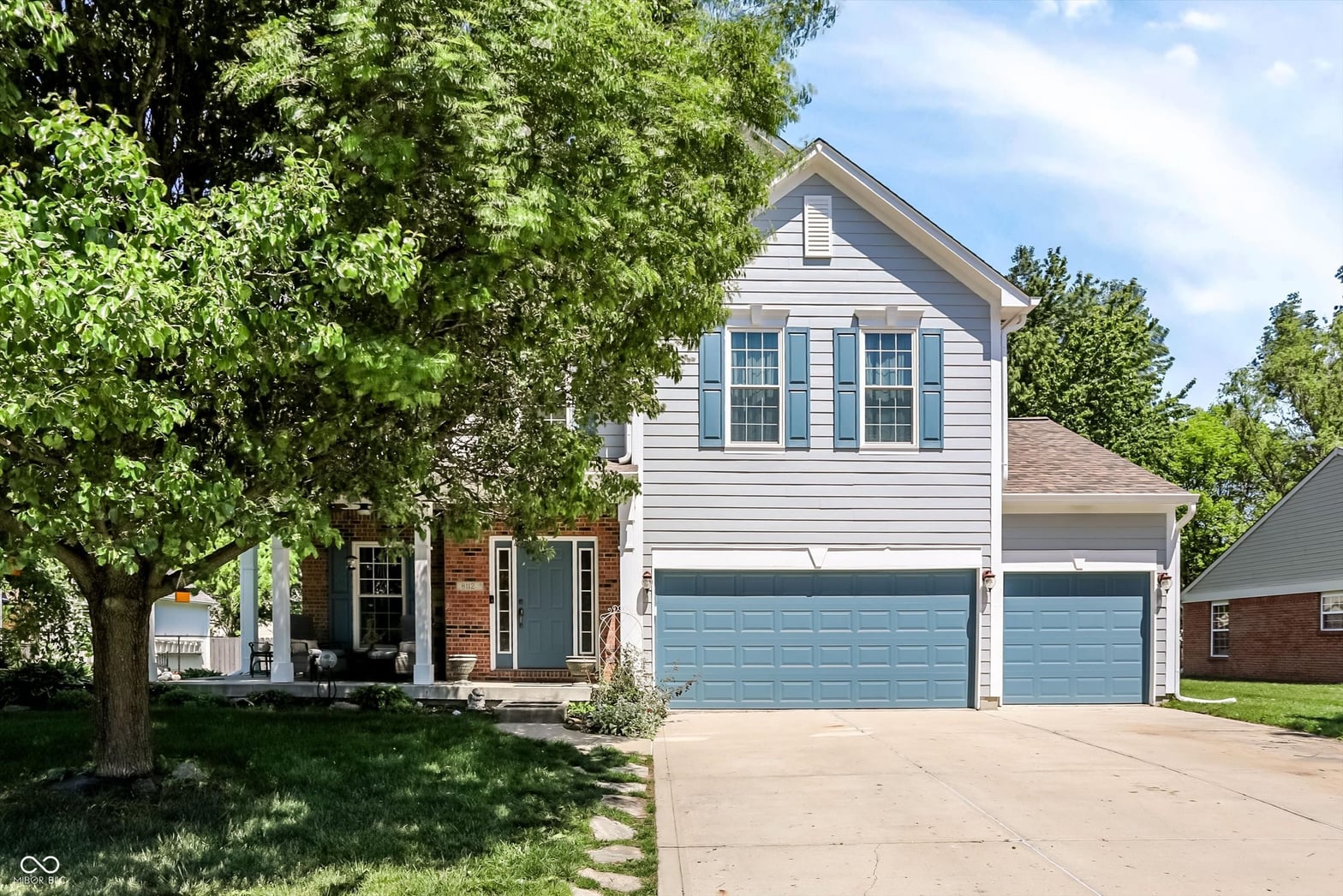 Front exterior at 8112 Grassy Meadow Circle, Indianapolis, IN