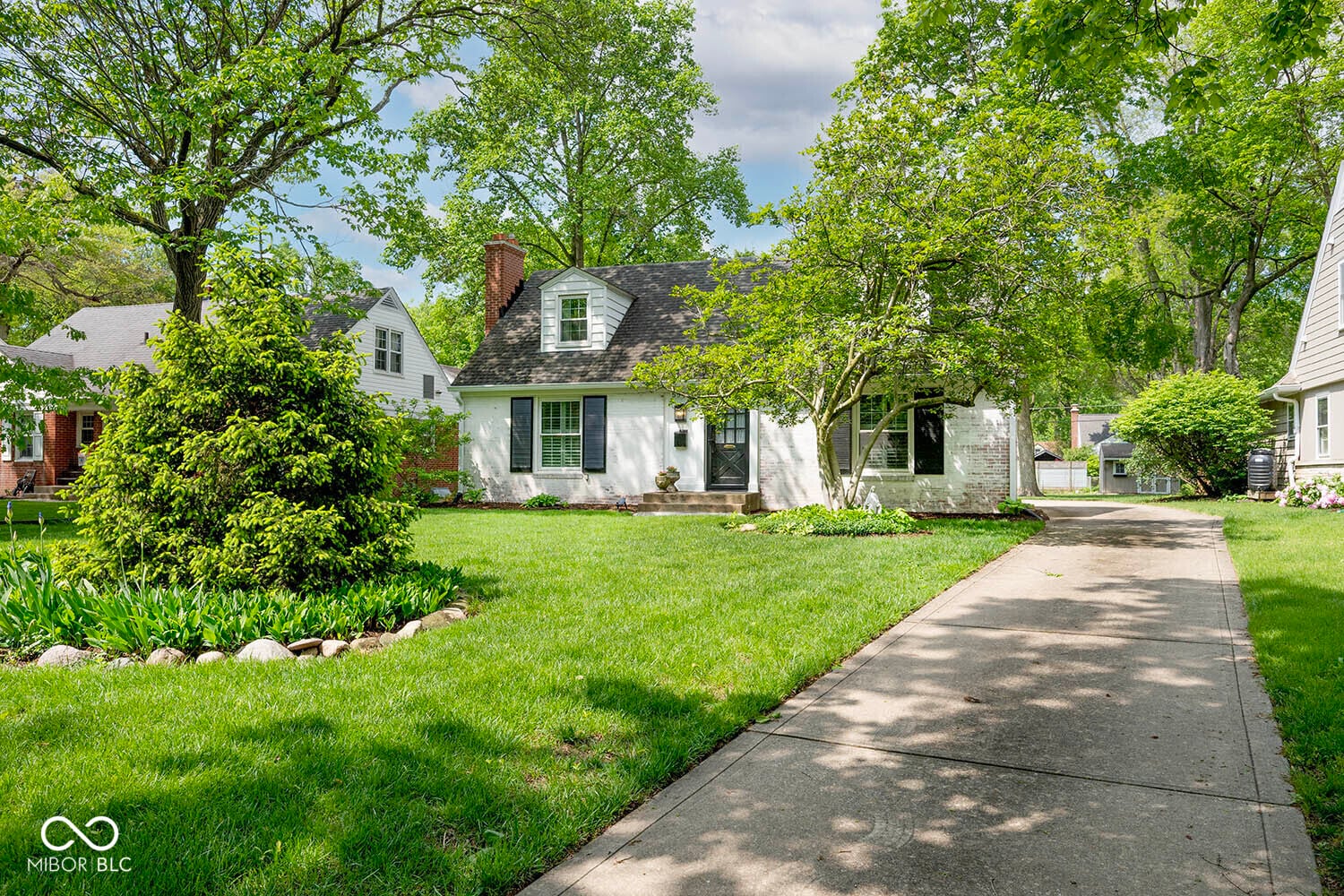 Photo of 5942 Hillside Avenue East Drive, Indianapolis, IN